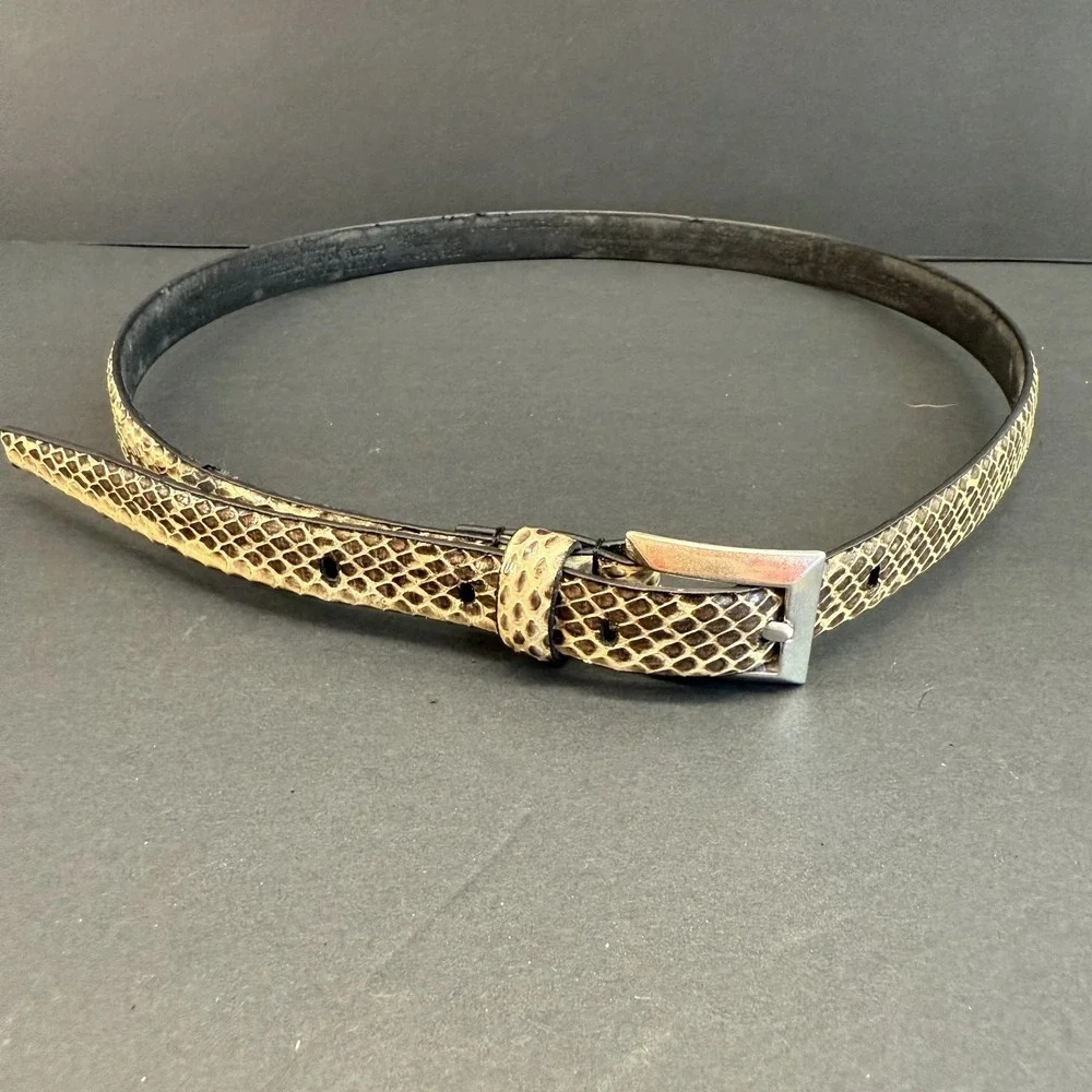 VTG Liz Claiborne Genuine Snakeskin Belt Sm Skinny Y2K 1999 Beige Silver Buckle